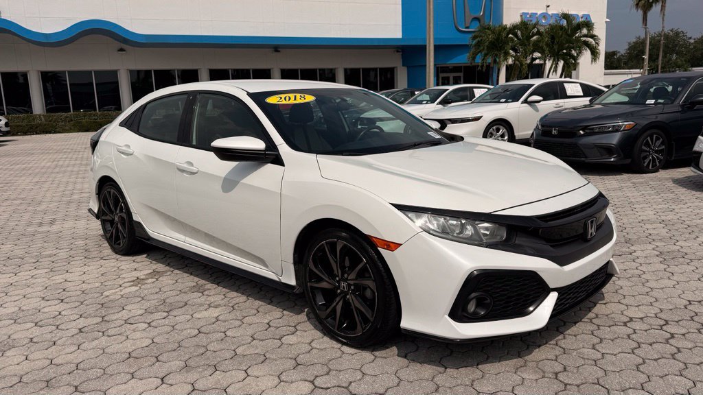 Used 2018 Honda Civic Sport image 14