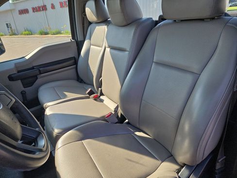 Used 2017 Ford F250 XL w/ Snow Plow Prep Package image 21