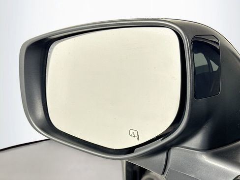 Used 2023 Subaru Outback Premium AWD/4WD image 18