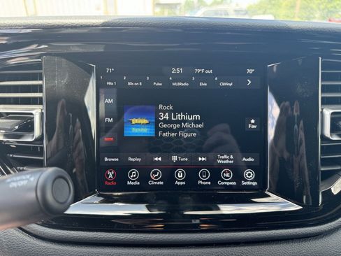 Used 2023 Dodge Durango AWD w/ Technology Group image 33