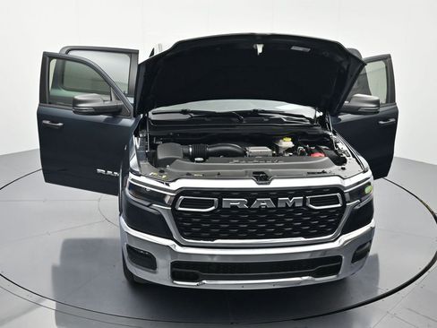 New 2026 RAM 1500 4x4 Crew Cab image 43