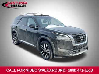 Used 2024 Nissan Pathfinder Platinum w/ Cargo Package 360° Tour