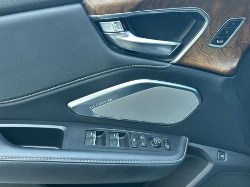 Used 2019 Acura RDX FWD w/ Advance Package image 11