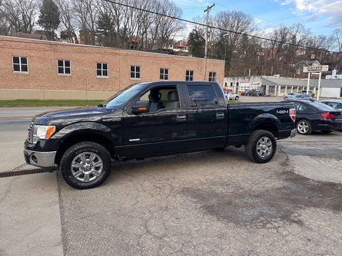 Used 2012 Ford F150 XLT w/ XLT Chrome Pkg image 3
