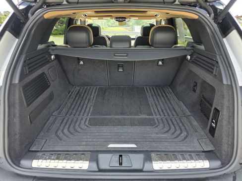 Certified 2025 Land Rover Range Rover Sport Dynamic SE image 16