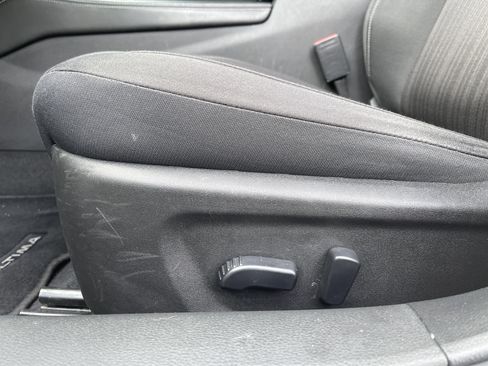 Used 2023 Nissan Altima 2.5 SV image 16