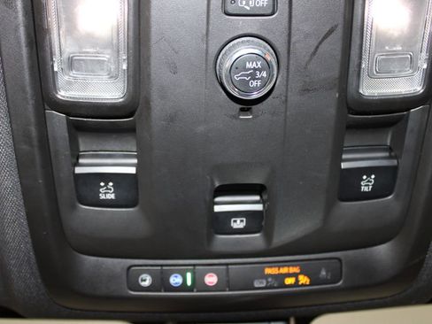 Used 2021 Chevrolet Tahoe Z71 image 56