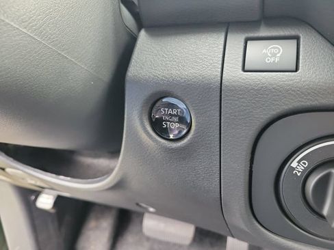 New 2026 Nissan Frontier SV w/ All-Weather Content Package AWD/4WD image 32