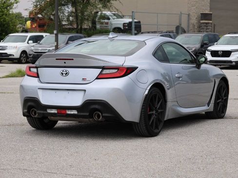 Used 2025 Toyota GR86 Premium w/ Performance Package RWD image 9