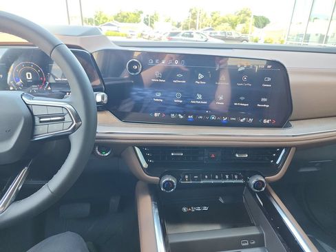 New 2026 Chevrolet Tahoe High Country w/ Sun And Tow Package AWD/4WD image 19