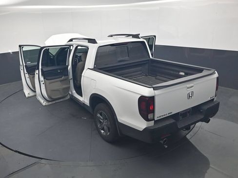 Used 2023 Honda Ridgeline RTL-E image 36