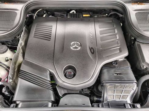 New 2025 Mercedes-Benz GLS 450 4MATIC image 15