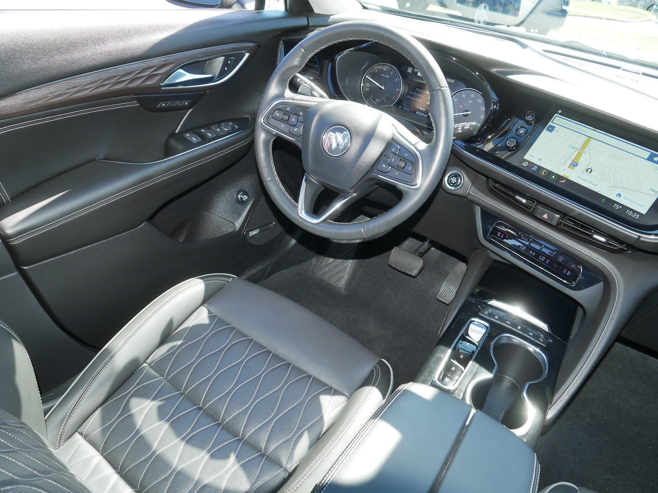 Used 2023 Buick Envision Avenir AWD/4WD image 9
