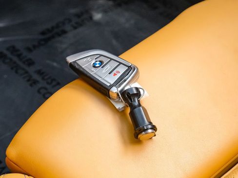 Used 2020 BMW M8 Convertible w/ M Carbon Exterior Package AWD/4WD image 58