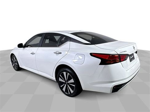 Used 2022 Nissan Altima 2.5 SV image 6