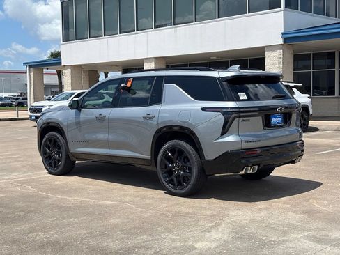 New 2026 Chevrolet Traverse RS FWD image 22