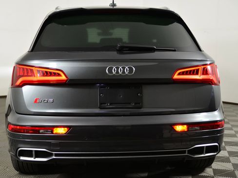 Used 2018 Audi SQ5 Prestige w/ Prestige Package image 8