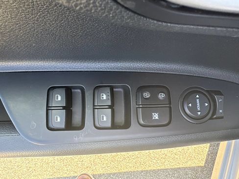 Certified 2023 Kia Rio S w/ Technology Package FWD image 15