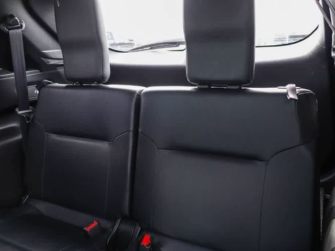 Used 2023 Mitsubishi Outlander SEL FWD image 20