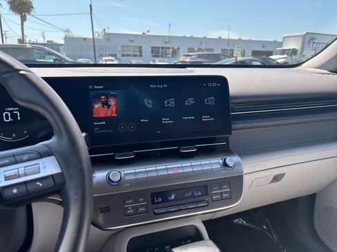 Used 2026 Hyundai Kona SEL Sport FWD image 14