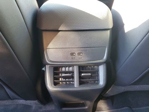 Used 2025 Chevrolet Equinox RS image 13