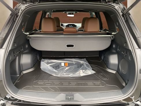 Used 2026 Subaru Forester Touring image 12