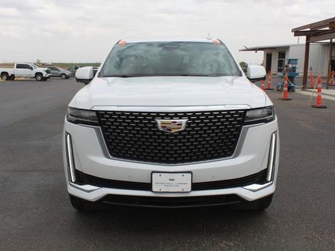 Used 2022 Cadillac Escalade Premium Luxury w/ LPO, Floor Liner Package image 11