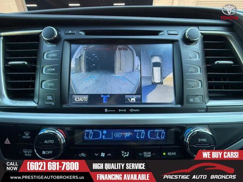 Used 2017 Toyota Highlander Limited Platinum image 38