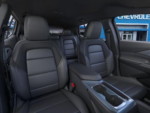 New 2026 Chevrolet Equinox EV LT image 26