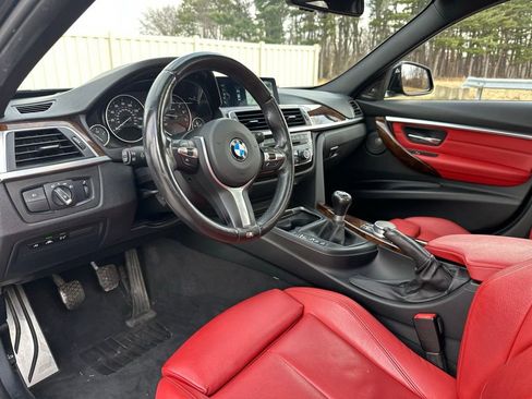 Used 2017 BMW 340i xDrive Sedan image 16