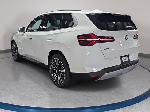 New 2026 BMW X3 xDrive30i w/ Premium Package AWD/4WD image 7