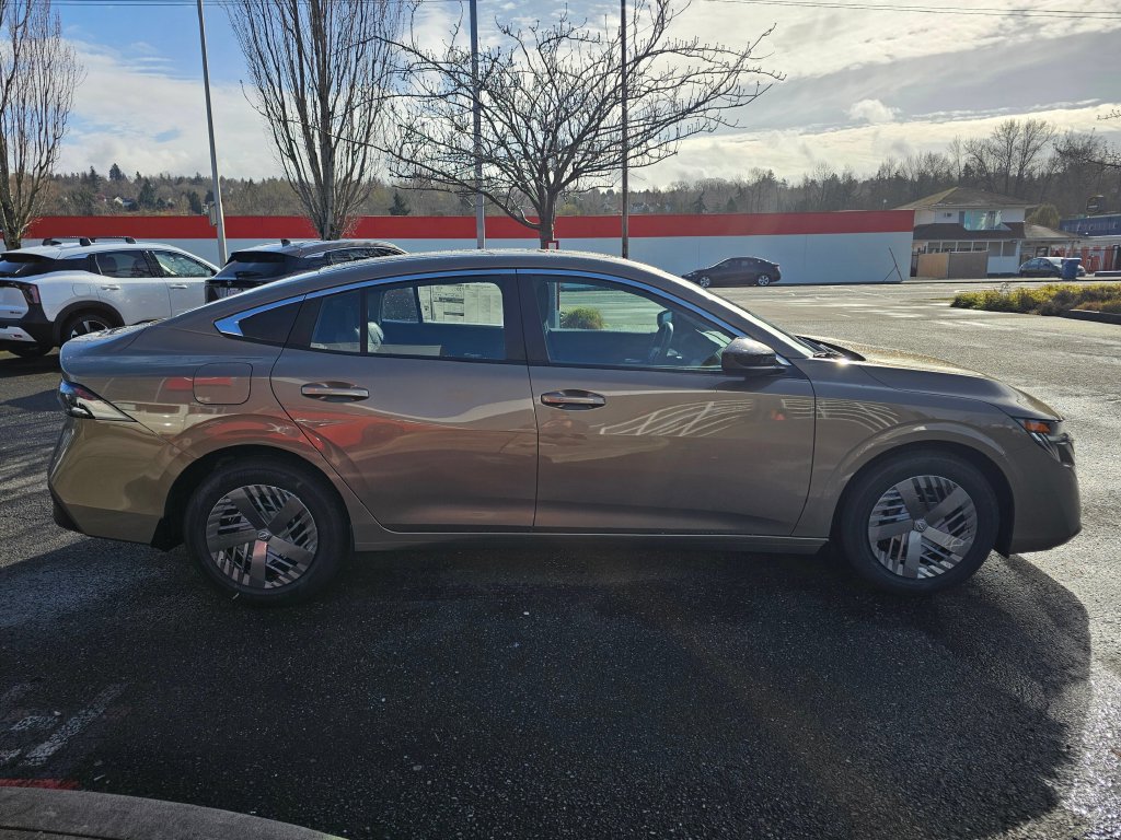 New 2026 Nissan Sentra SV w/ Floor Mat Package FWD image 4