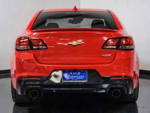 Used 2015 Chevrolet SS image 11
