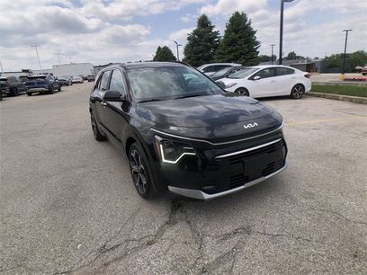 New 2025 Kia Niro SX Touring
