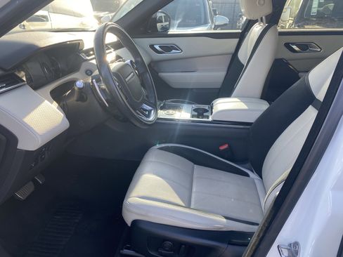 Used 2020 Land Rover Range Rover Velar R-Dynamic S image 10