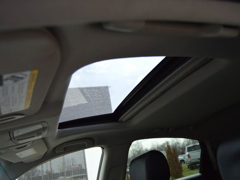 Used 2017 INFINITI QX70 3.7 AWD/4WD image 19