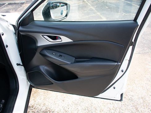 Used 2019 MAZDA CX-3 Sport image 38