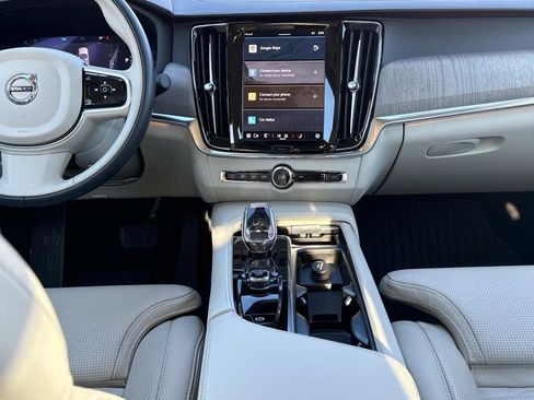 Certified 2024 Volvo S90 B6 Ultimate w/ Protection Package Premier image 14