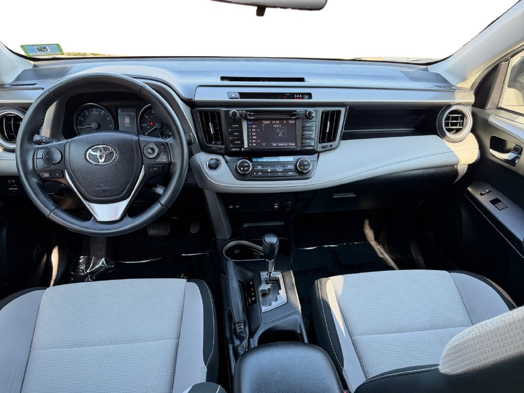 Used 2018 Toyota RAV4 XLE w/ Plus Extra Value Package AWD/4WD image 13