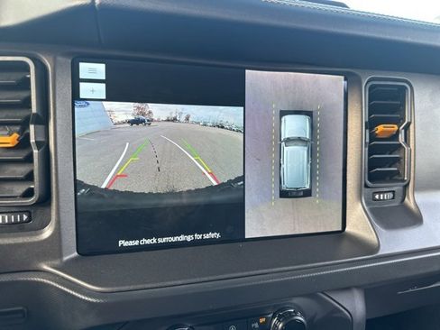 Used 2024 Ford Bronco Badlands image 46
