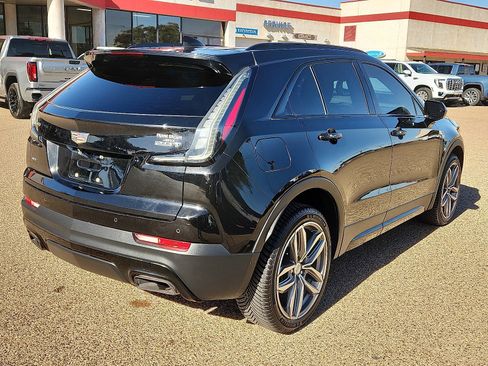 Used 2019 Cadillac XT4 Sport w/ Cold Weather Package image 4