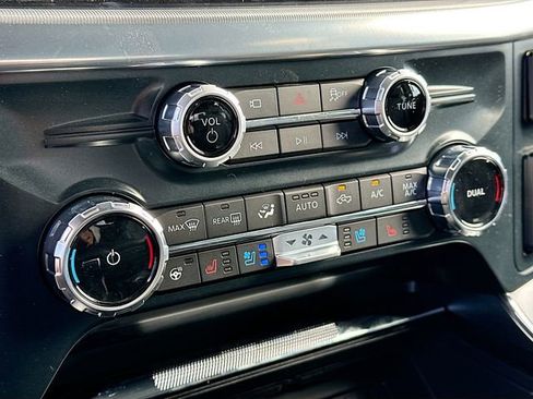 New 2025 Ford F150 Lariat w/ Equipment Group 502A High image 11