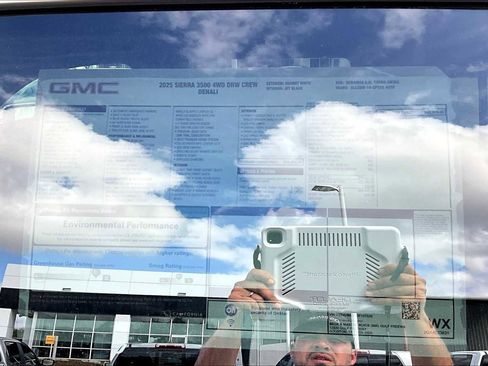 Used 2025 GMC Sierra 3500 Denali w/ Denali Reserve Package image 20