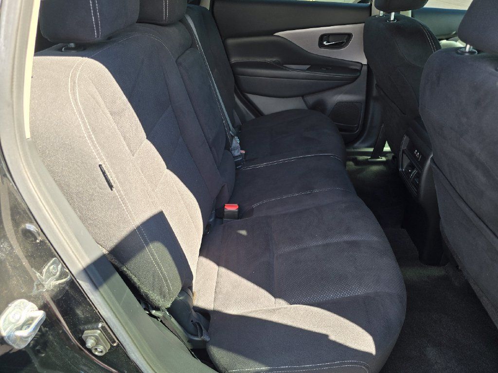 Used 2022 Nissan Murano S AWD/4WD image 22