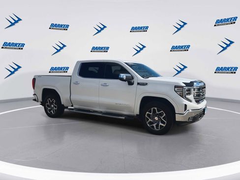 Used 2024 GMC Sierra 1500 SLT w/ SLT Premium Plus Package image 2