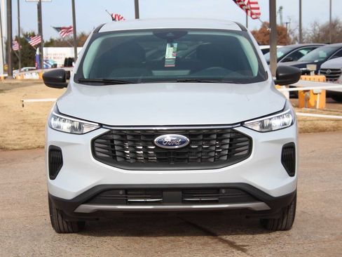 New 2026 Ford Escape Active w/ Tech Pack #1 FWD image 3