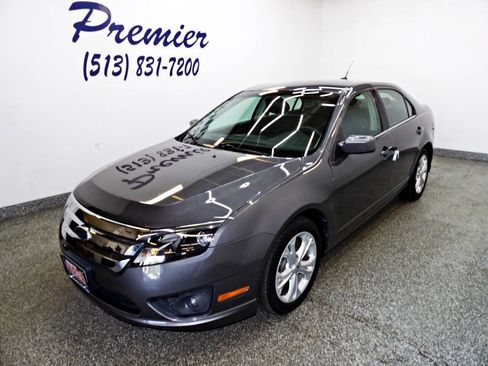 Used 2012 Ford Fusion SE FWD image 1