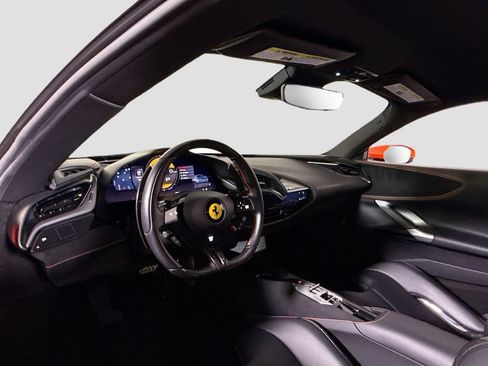 Used 2021 Ferrari SF90 Stradale AWD/4WD image 4