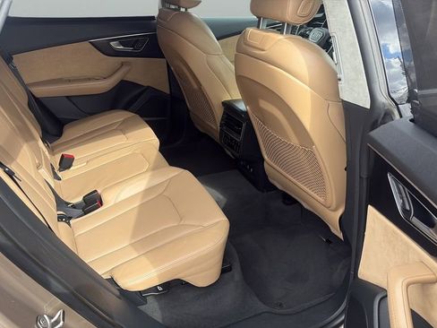 Used 2019 Audi Q8 Prestige AWD/4WD image 19