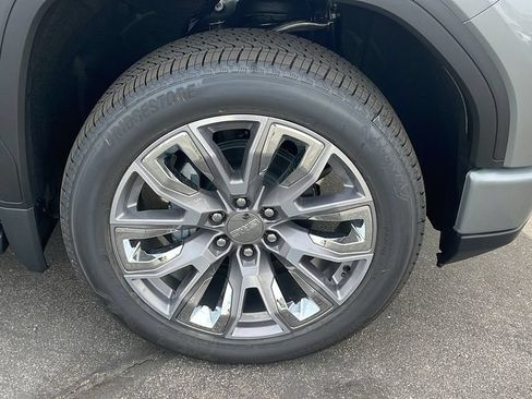 New 2026 GMC Sierra 1500 Denali AWD/4WD image 9